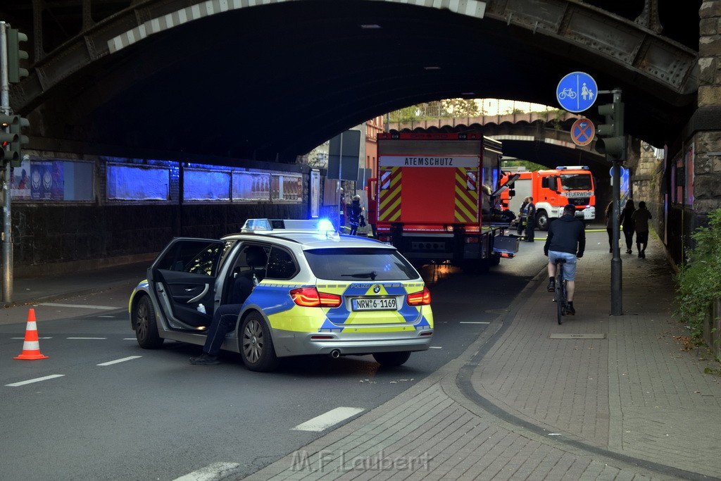 Feuer 1 Koeln Humboldt Gremberg Rolshoerstr P13.JPG - Miklos Laubert